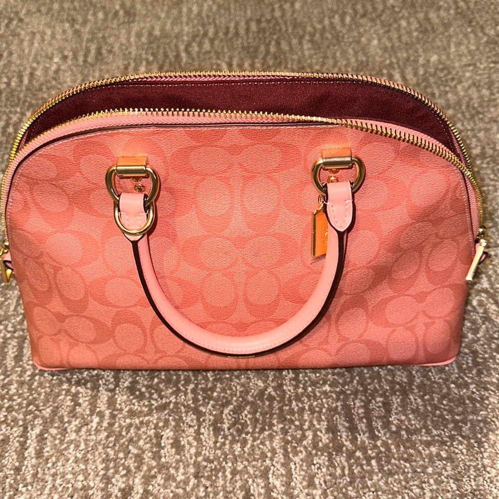 Coach purse and wallet